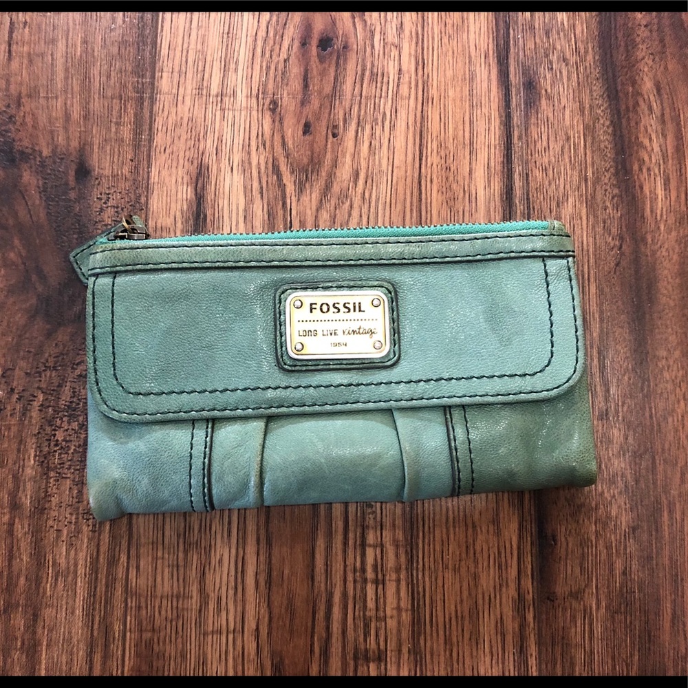 Fossil wallet